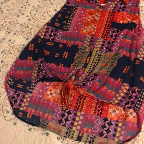 C&C California patchwork front tie top - Picture 3 of 4